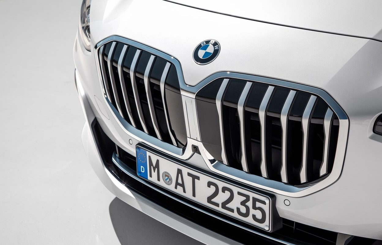 BMW 2�ø��� ��Ƽ�� ��� (U06) ����